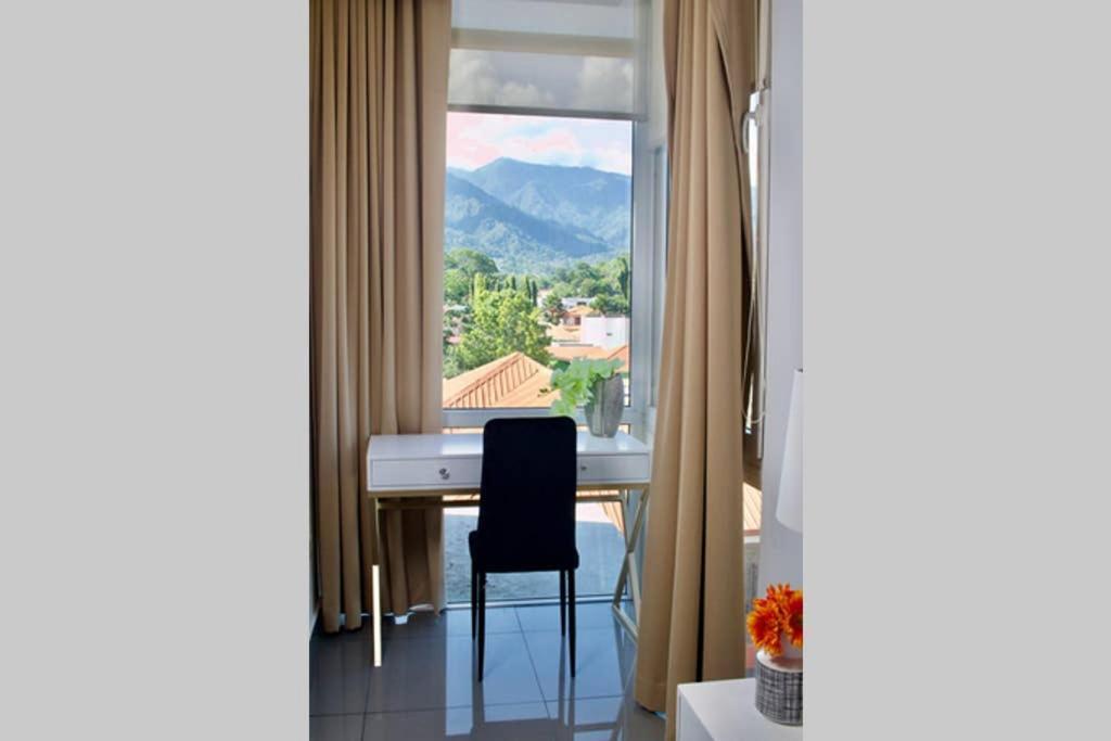 Lujoso Y Acogedor Condominio Ejecutivo/Familiar ซานเปโดร ซูลา ภายนอก รูปภาพ