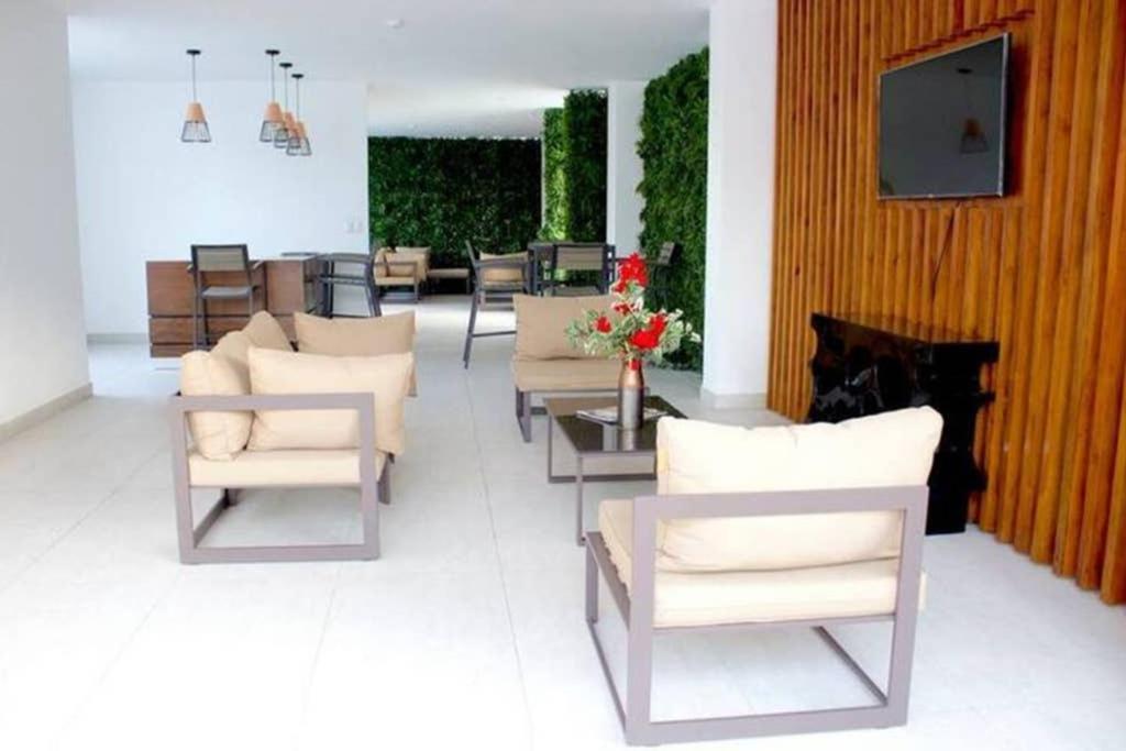 Lujoso Y Acogedor Condominio Ejecutivo/Familiar ซานเปโดร ซูลา ภายนอก รูปภาพ