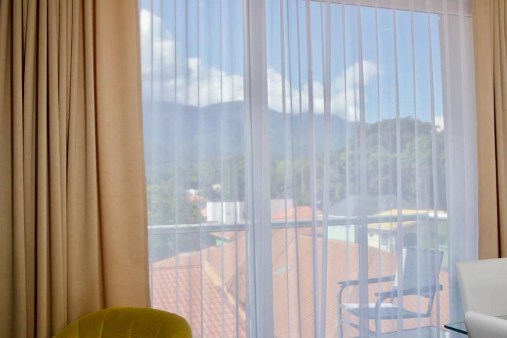 Lujoso Y Acogedor Condominio Ejecutivo/Familiar ซานเปโดร ซูลา ภายนอก รูปภาพ